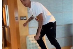 林丹爆料最新视频播放下载,播放下载量惊人！